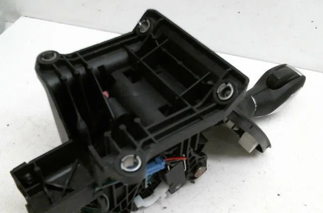 Levier de vitesses Ford KUGA II (DM2) 1.5 ecoboost e85 (2019-2019) occasion