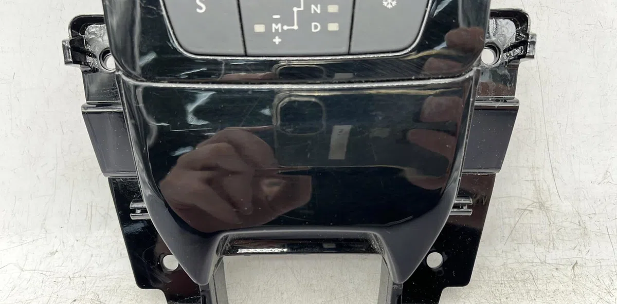 Levier de vitesses PEUGEOT 308 2 SW PHASE 2 BREAK occasion
