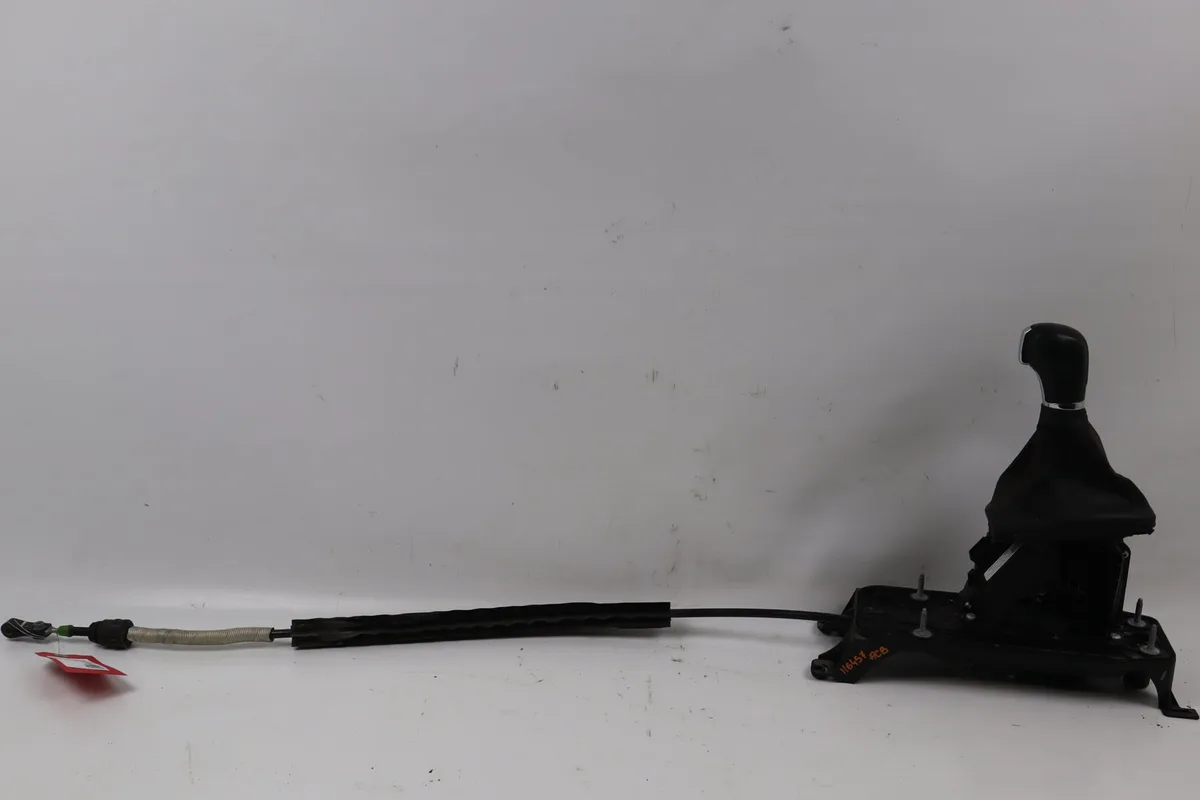 Levier de vitesses Seat LEON (5F1) 2.0 tdi (2012-2020) 5 portes occasion