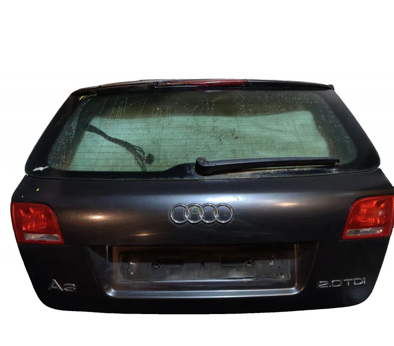 MALLE / HAYON / COFFRE AUDI A3 II SPORTBACK 8P4827023K