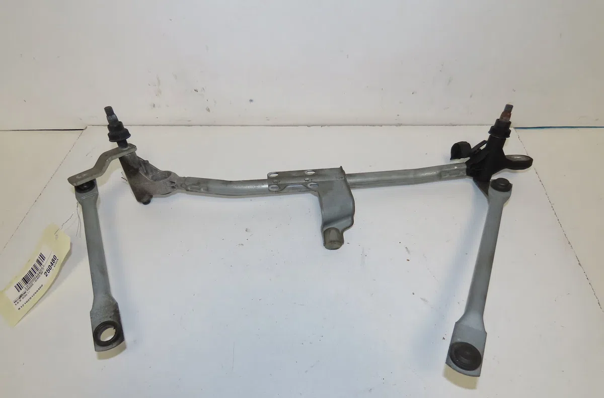 Mecanisme essuie-glace avant Bmw 1 (E87) 118 d (2004-2007) occasion