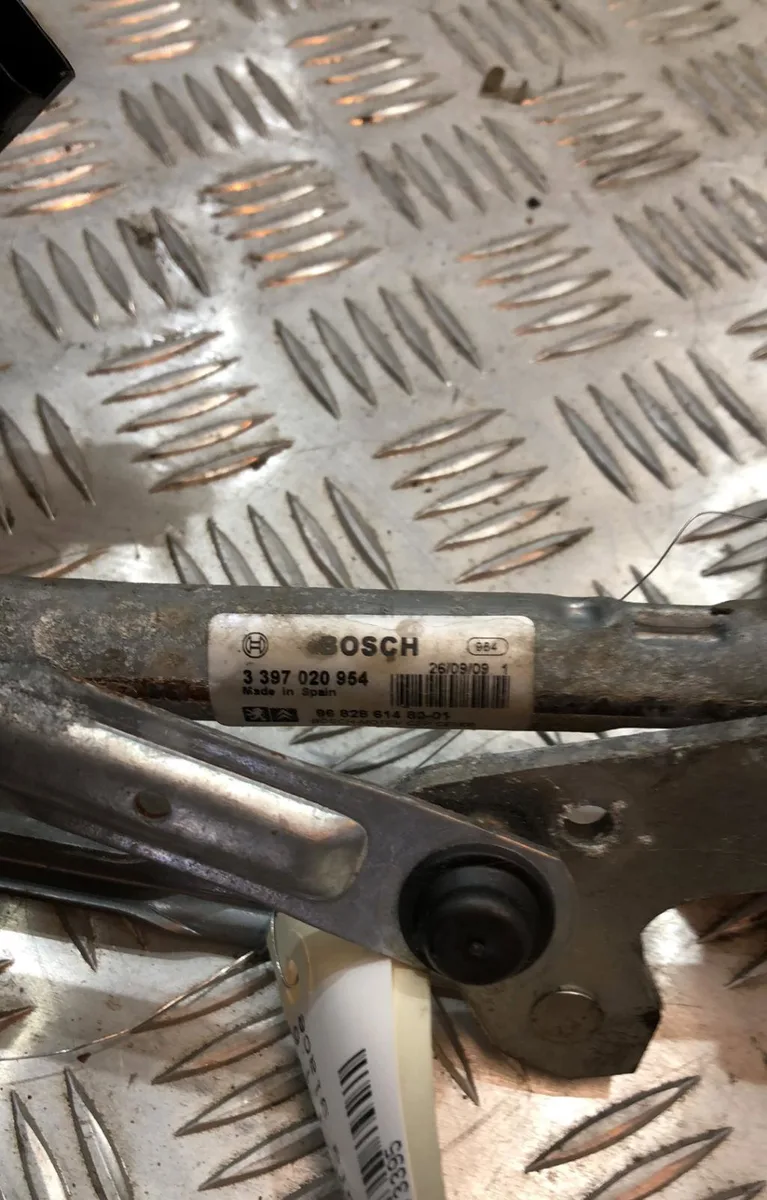 Mecanisme essuie-glace avant CITROEN BERLINGO 2 PHASE 1 occasion