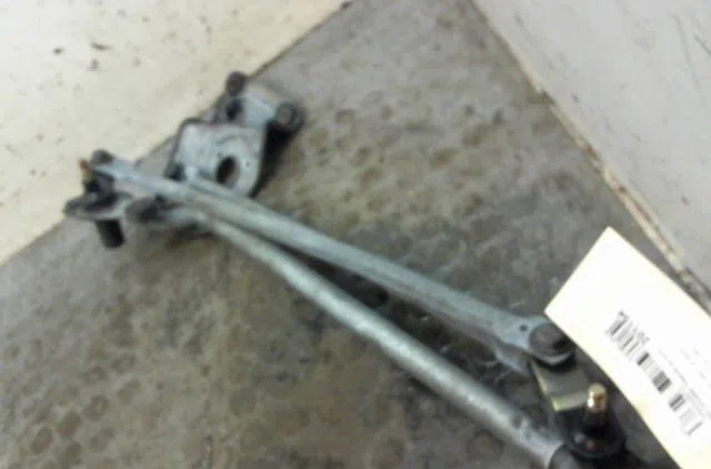Mecanisme essuie-glace avant Peugeot 306 Break (7E, N3, N5) 1.6 (1997-2000) 5 portes occasion