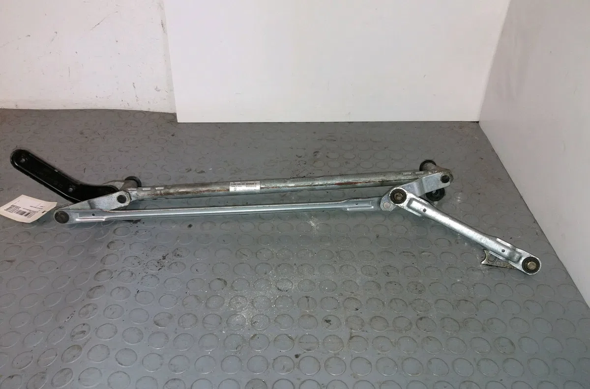 Mecanisme essuie-glace avant Skoda OCTAVIA II Combi (1Z5) 2.0 tdi (2010-2013) occasion