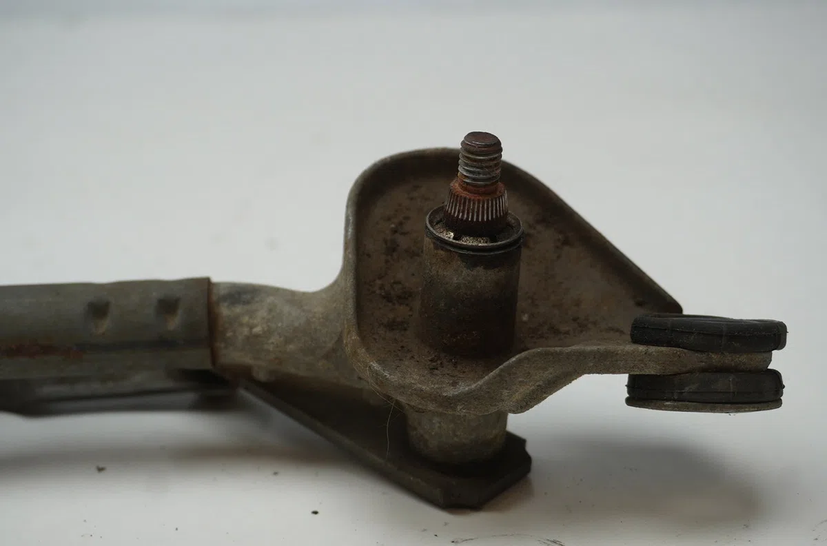Mecanisme essuie-glace avant Toyota COROLLA (_E12_) 2.0 d-4d (cde120_) (2002-2006) occasion
