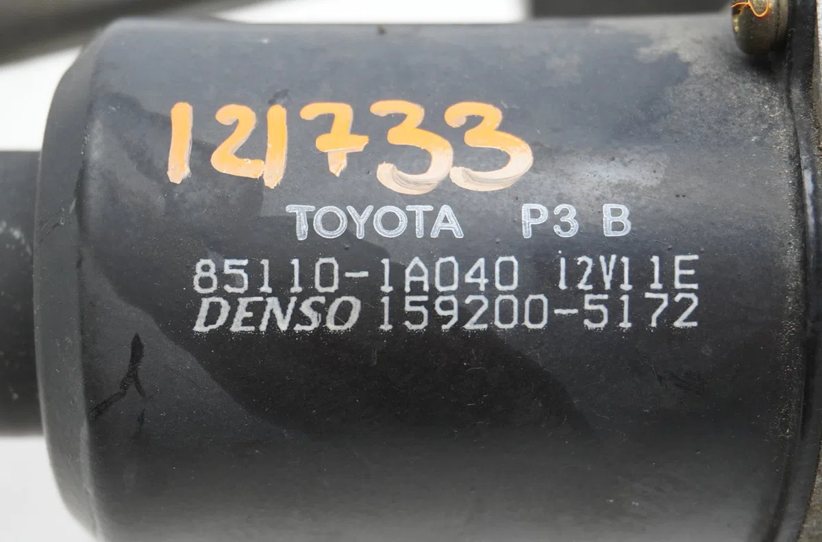 Mecanisme essuie-glace avant Toyota COROLLA (_E12_) 2.0 d-4d (cde120_) (2002-2006) occasion