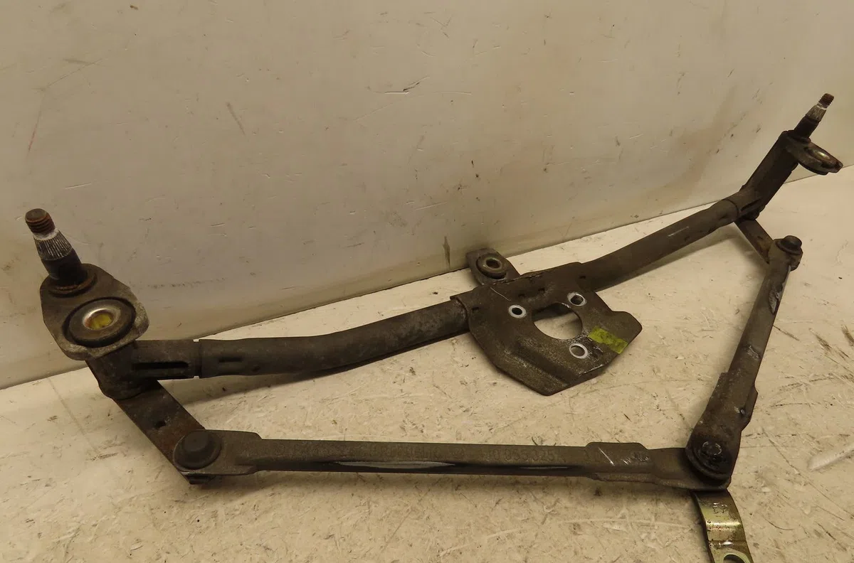 Mecanisme essuie-glace avant Volkswagen GOLF IV (1J1) 1.9 tdi (1997-2004) occasion
