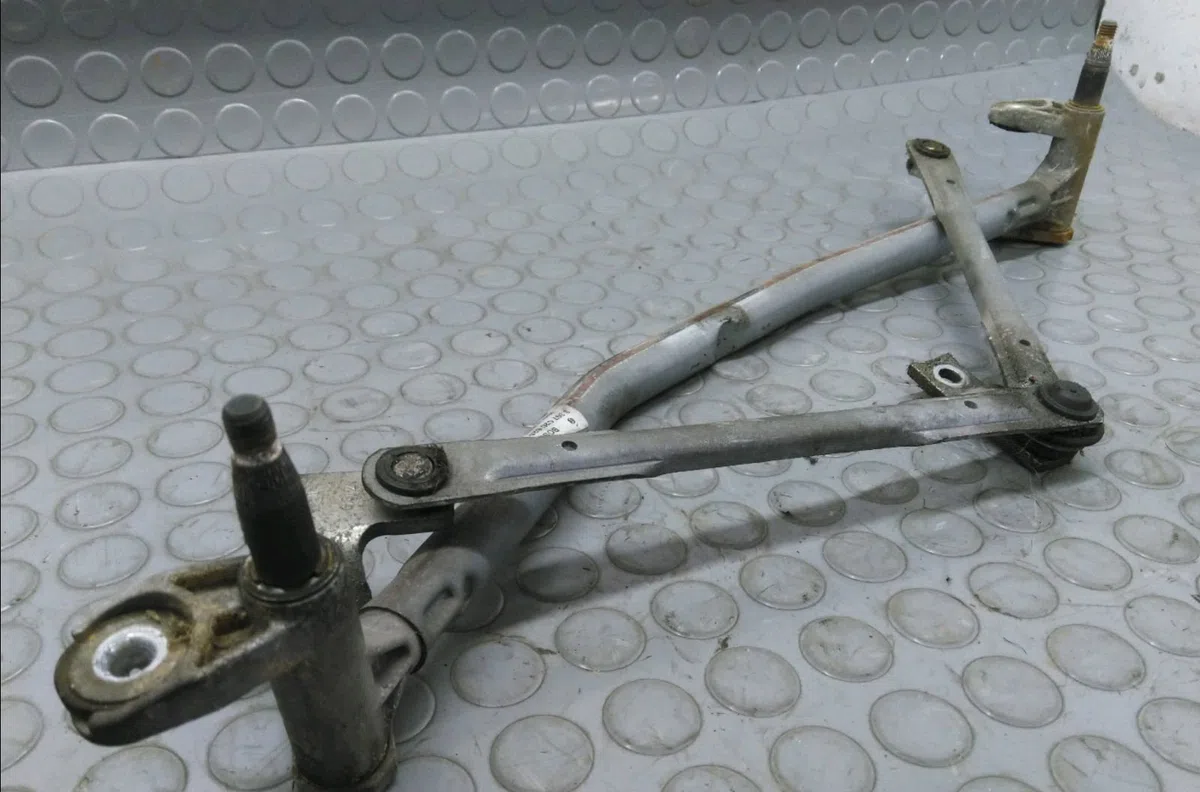 Mecanisme essuie-glace avant Volkswagen POLO (9N_, 9A_) 1.4 tdi (2001-2005) 5 portes occasion