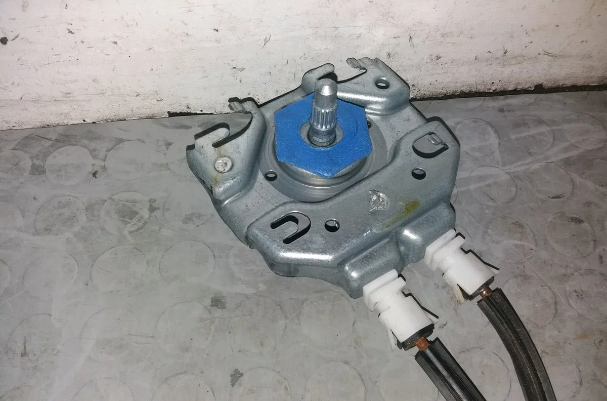 Mécanisme lève glace aile ard Peugeot 307 Break (3E) 1.6 hdi 110 (2004-2008) 5 portes occasion