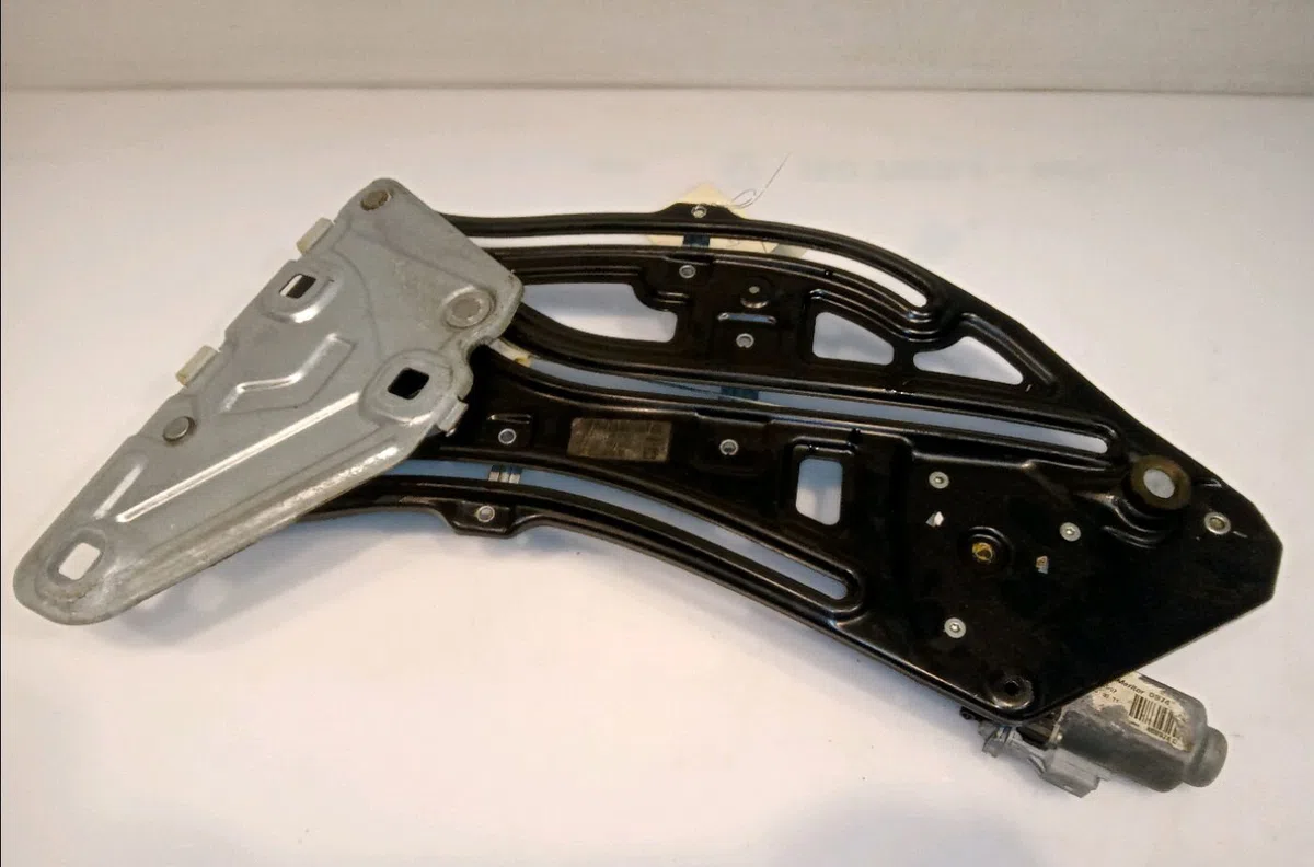 Mecanisme leve glace aile arg Peugeot 207 CC (WD_) 1.6 hdi (2007-2015) occasion