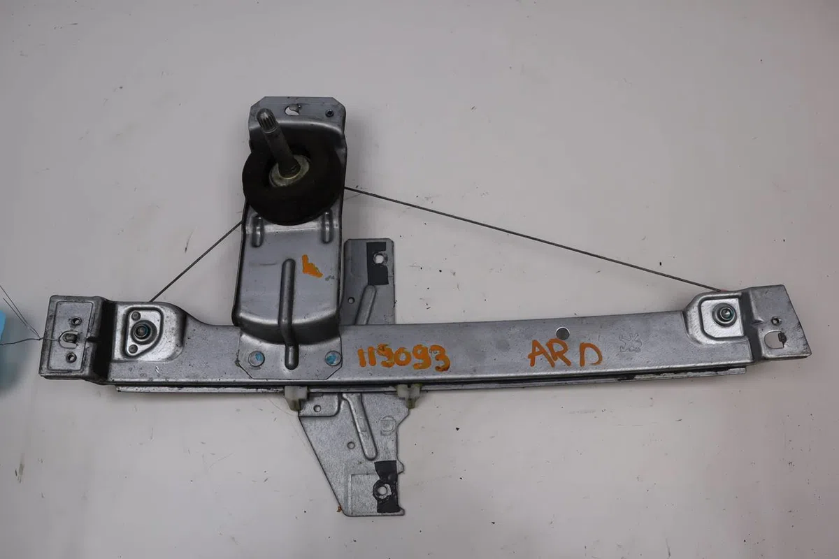 Mecanisme leve-glace arrière droit Peugeot 207-207 (WA_, WC_) 1.6 hdi (2006-2013) 5 portes occasion