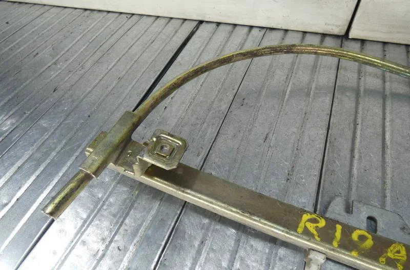 Mecanisme leve-glace arrière droit RENAULT R19 PHASE 1 occasion