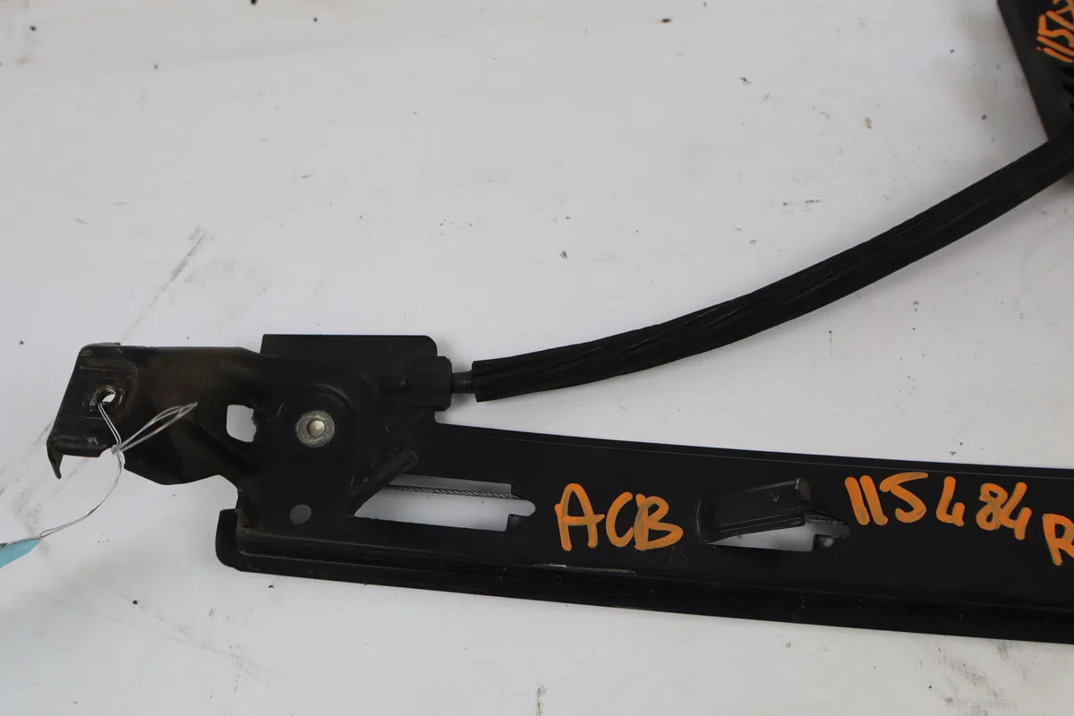 Mecanisme leve-glace arrière droit Seat IBIZA IV (6J5, 6P1) 1.9 tdi (2008-2010) occasion