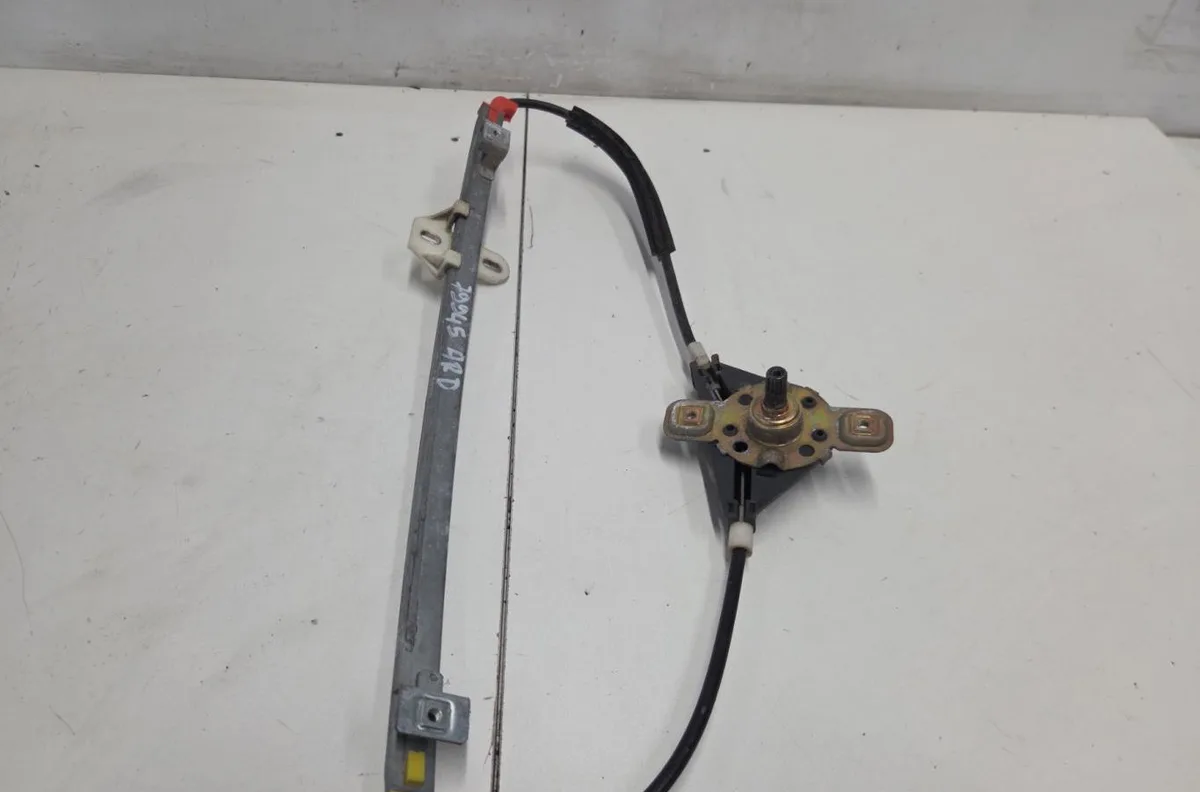 Mecanisme leve-glace arrière droit VOLKSWAGEN GOLF 2 occasion