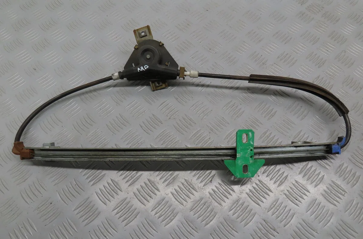 Mecanisme leve-glace arrière droit Volkswagen GOLF II (19E, 1G1) 1.8 (1986-1990) occasion