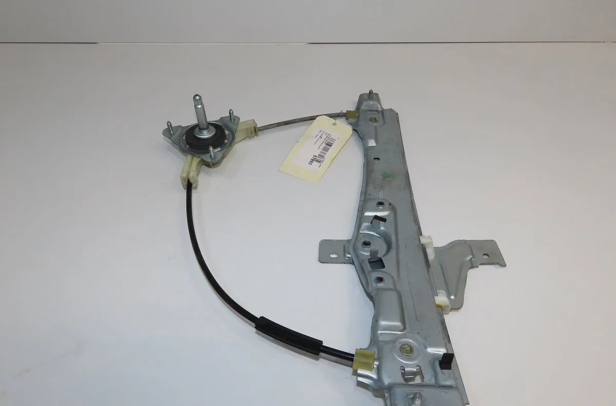 Mecanisme leve-glace arrière gauche Citroen C3 III (SX) 1.2 thp 110 (2016) occasion