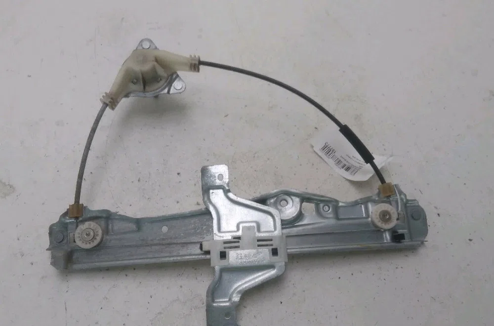 Mecanisme leve-glace arrière gauche Citroen C3 III Van (SX_, SY_) Bluehdi 100 (2019) occasion
