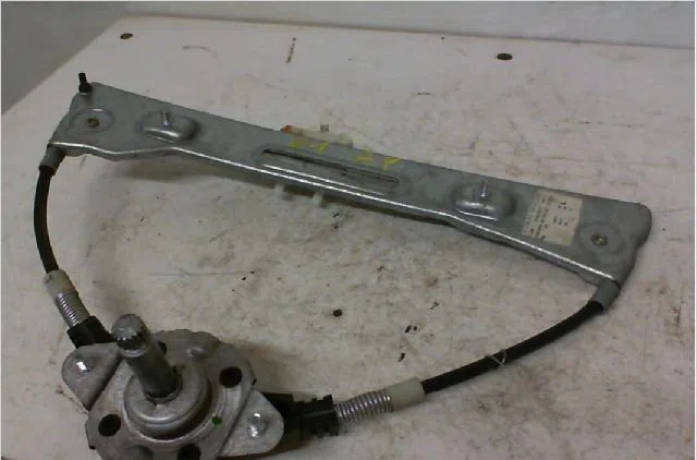 Mecanisme leve-glace arrière gauche FIAT PANDA II Phase 1 09-2003--12-2012 1.2i 60ch occasion