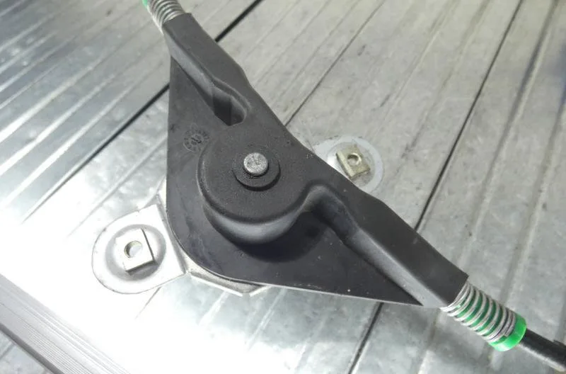 Mecanisme leve-glace arrière gauche FORD MONDEO 1 PHASE 1 occasion