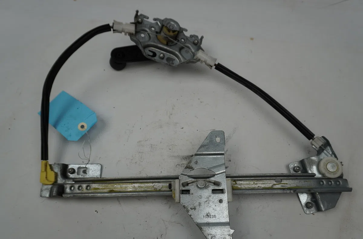 Mecanisme leve-glace arrière gauche Peugeot 307 (3A-C) 1.6 hdi (2005-2009) 5 portes occasion