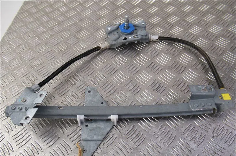 Mecanisme leve-glace arrière gauche Peugeot 307 (3A-C) 2.0 hdi 90 (2000-2007) 5 portes occasion