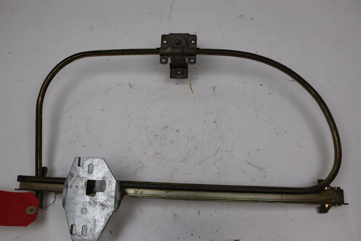 Mecanisme leve-glace arrière gauche Renault CLIO I (B-C57_, 5-357_) 1.2 (b-c-s57a, b-c57s, 5-357f, 5-357j, 5-357l, 5-357