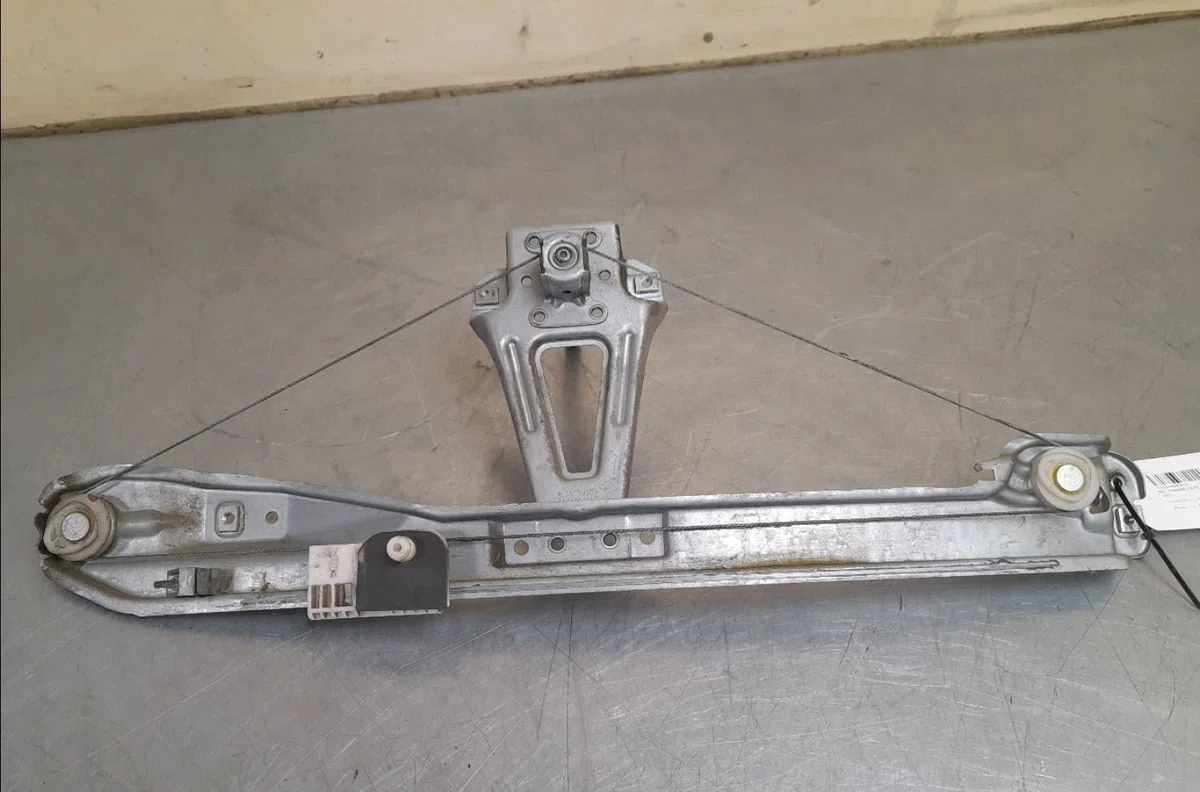 Mecanisme leve-glace arrière gauche Renault CLIO III (BR0-1, CR0-1) 1.5 dci (c-br0g, c-br1g) (2005-2012) 5 portes occasi