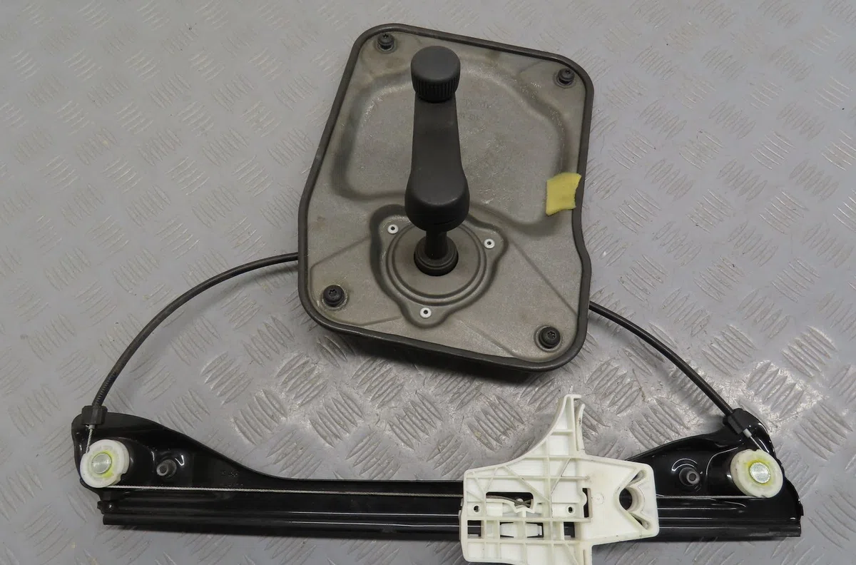 Mecanisme leve-glace arrière gauche Skoda FABIA II (542) 1.2 tdi (2010-2014) occasion
