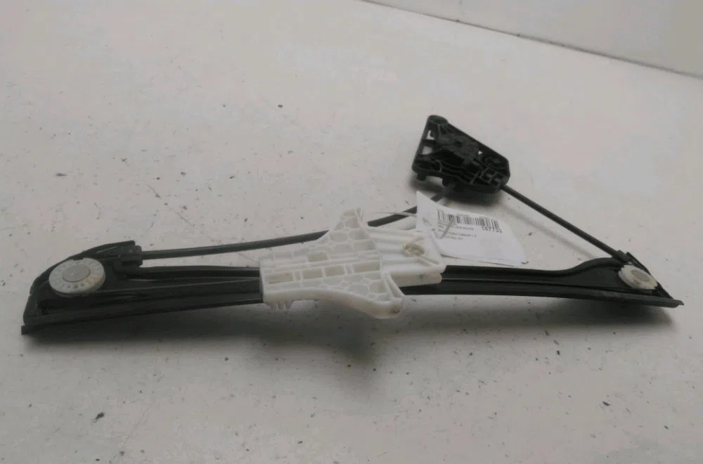 Mecanisme leve-glace arrière gauche Skoda FABIA III Break (NJ5) 1.4 tdi (2014) occasion