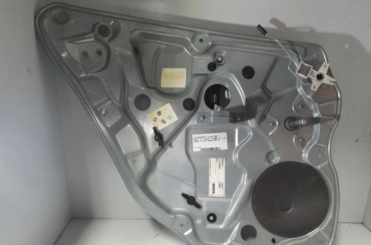 Mecanisme leve-glace arrière gauche VOLKSWAGEN POLO 4 PHASE 2 occasion