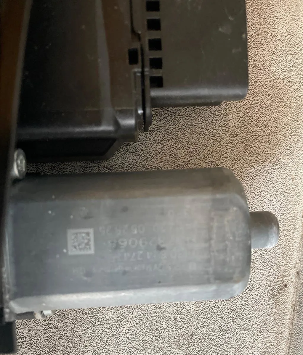 Mécanisme lève-glace avant droit Citroen C3 AIRCROSS II (2R_, 2C_) 1.2 puretech 110 (2rhnzb, 2rhnzw, 2rhnpx, 2rhnpj) (20