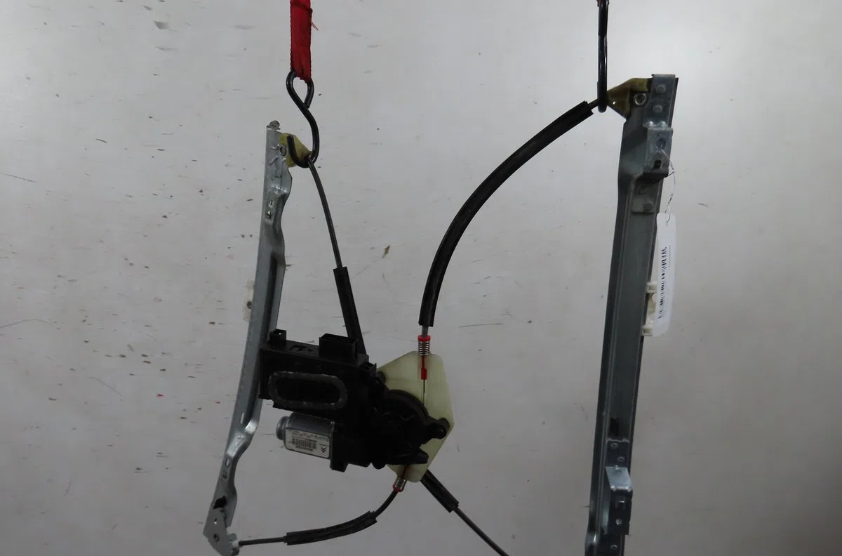 Mécanisme lève-glace avant droit Citroën C4 PICASSO I Monospace (UD_) 1.8 i 16v (2007-2011) occasion