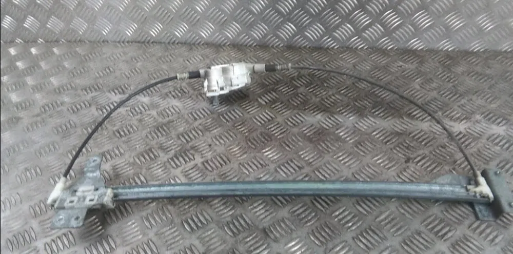 Mécanisme lève-glace avant droit Mercedes-benz VITO Camionnette (W638) 110 d 2.3 (638.074, 638.078) (1997-2003) occasion