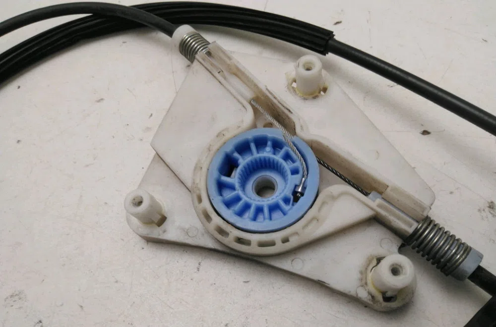 Mécanisme lève-glace avant droit Seat IBIZA III (6L1) 1.4 tdi (2002-2005) 3 portes occasion