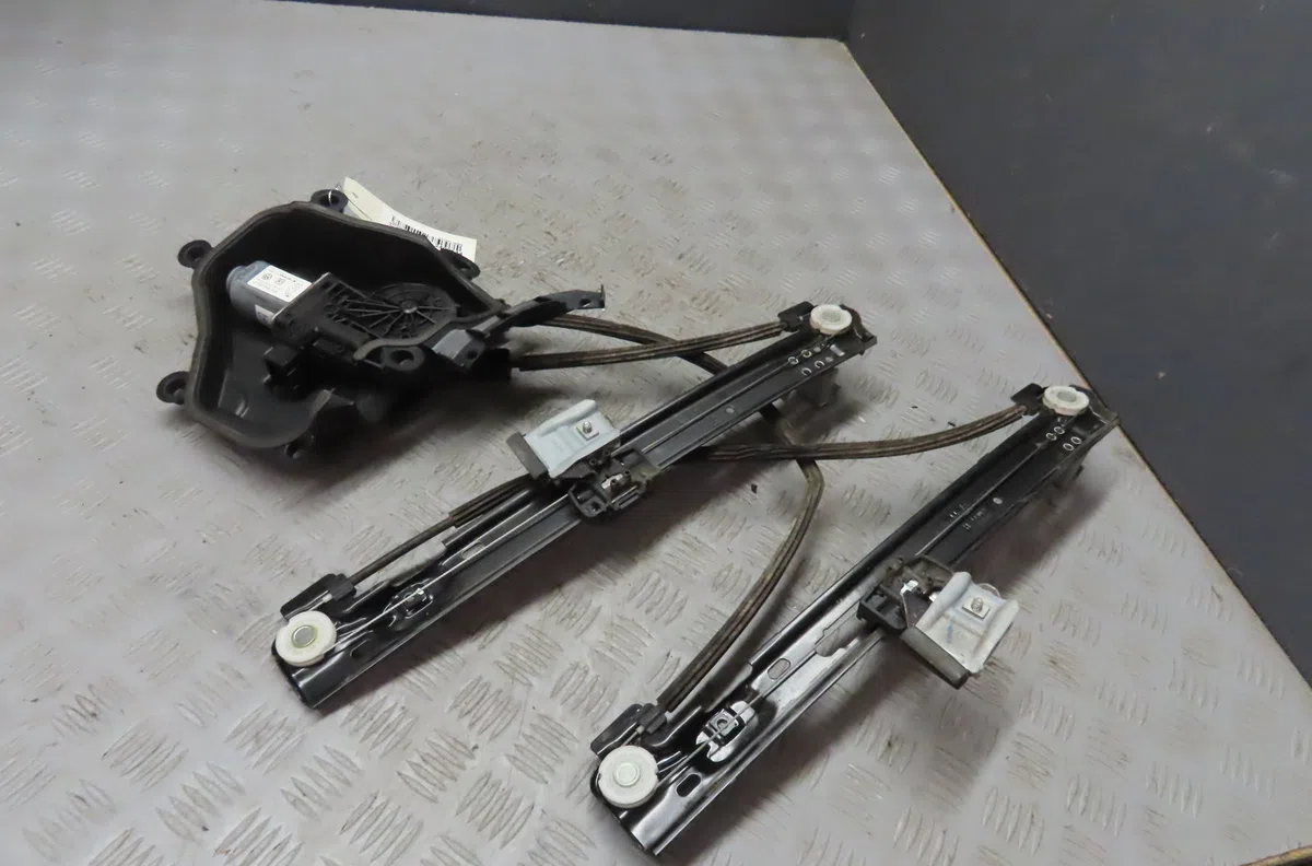 Mécanisme lève-glace avant droit Seat IBIZA IV (6J5, 6P1) 1.2 tdi (2010-2015) occasion
