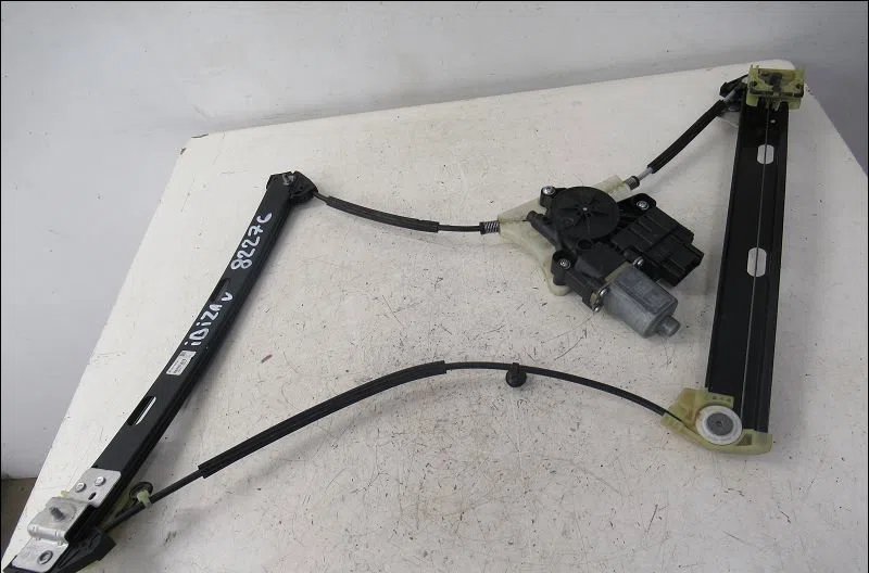 Mécanisme lève-glace avant droit Seat IBIZA V (KJ1, KJG) 1.0 mpi (2018) occasion