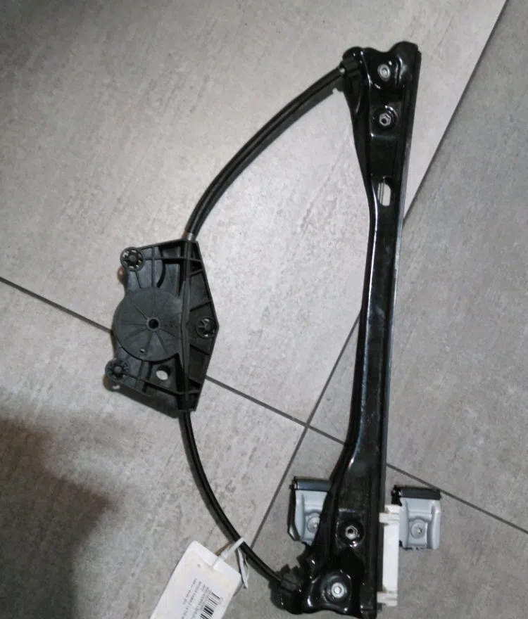 Mécanisme lève-glace avant droit Skoda FABIA II (542) 1.6 tdi (2010-2014) occasion