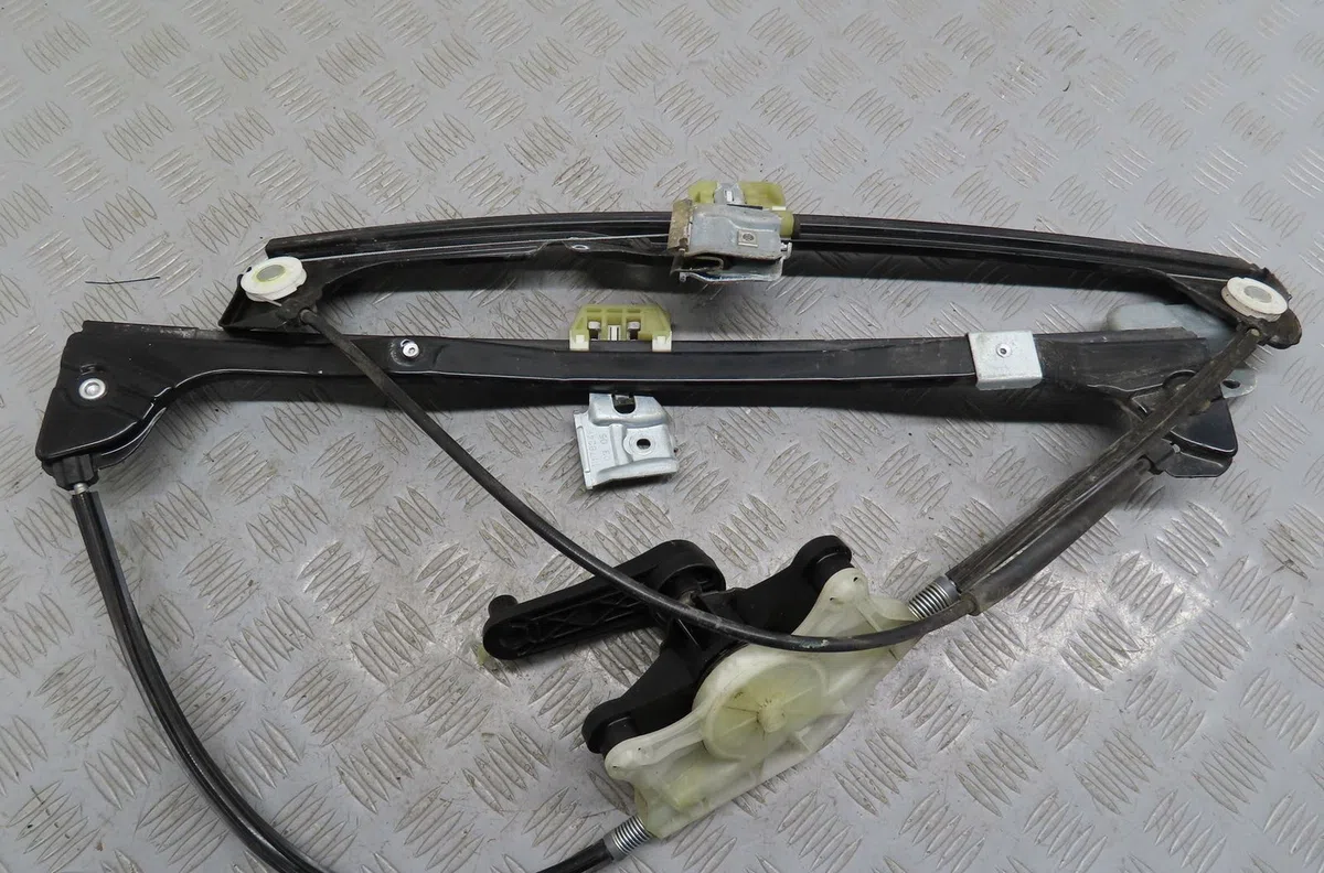 Mécanisme lève-glace avant droit Volkswagen CADDY III Camionnette-Monospace (2KA, 2KH, 2CA, 2CH) 1.9 tdi (2004-2010) occ