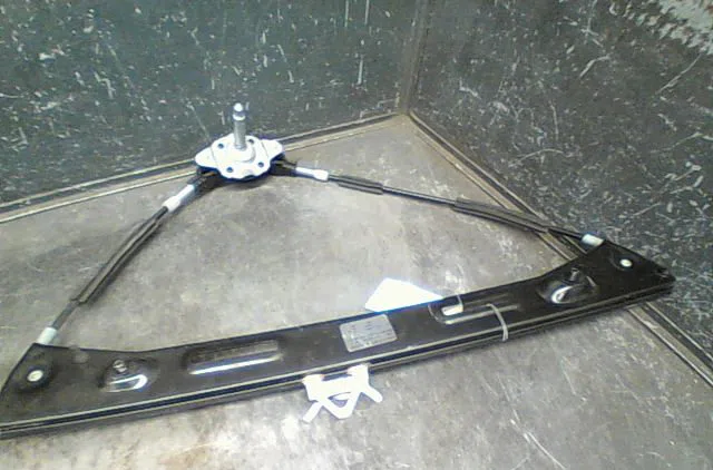 Mécanisme lève-glace avant gauche Fiat PANDA (169_) 1.2 (169axf2a, 169axf1a) (2010-2013) occasion