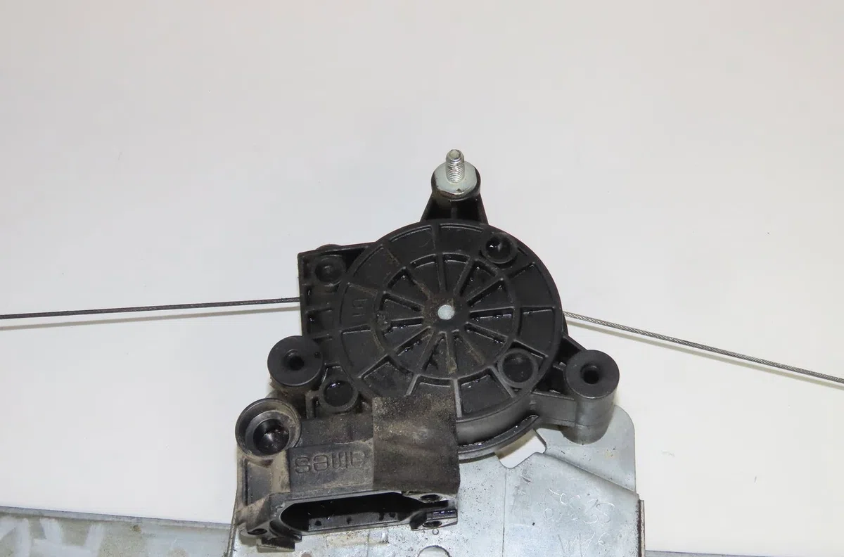 Mécanisme lève-glace avant gauche Nissan PRIMASTAR Camionnette (X83) 2.0 dci 115 (2006) occasion