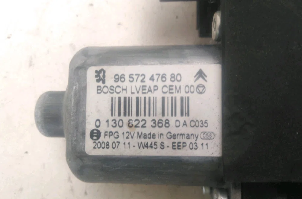 Mécanisme lève-glace avant gauche Peugeot 308 I (4A_, 4C_) 1.6 hdi (2007-2014) 5 portes occasion