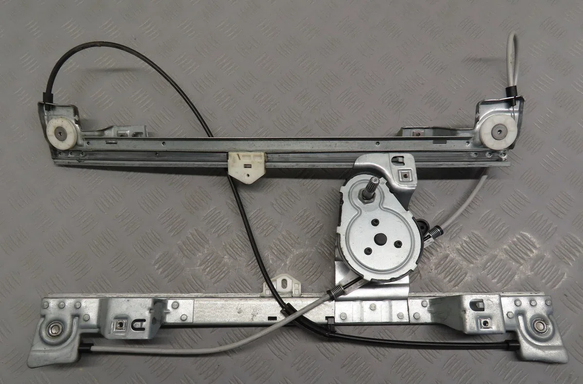 Mécanisme lève-glace avant gauche Renault KANGOO Express (FW0-1_) 1.5 dci 70 (fw0a, kw0v) (2008) 4 portes occasion