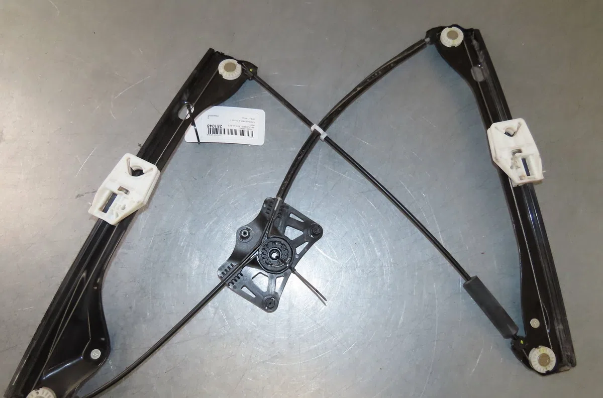 Mécanisme lève-glace avant gauche Skoda FABIA III (NJ3) 1.0 tsi (2014-2021) occasion