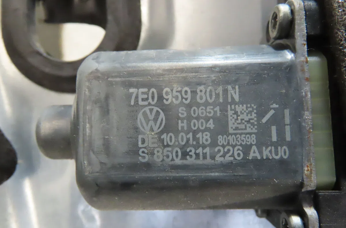 Mécanisme lève-glace avant gauche Volkswagen TIGUAN (5N_) 2.0 tdi (2008-2018) 5 portes occasion