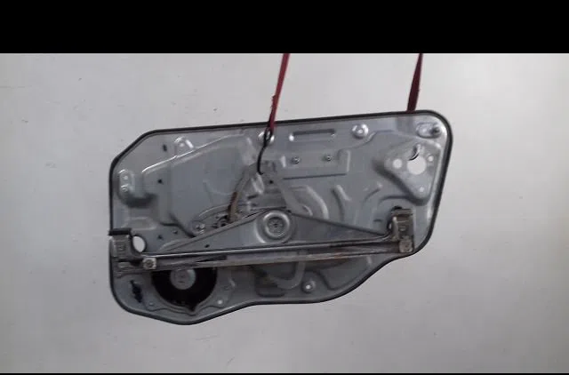 Mécanisme lève-glace avant gauche Volvo S40 II (544) 1.6 d (2005-2012) occasion