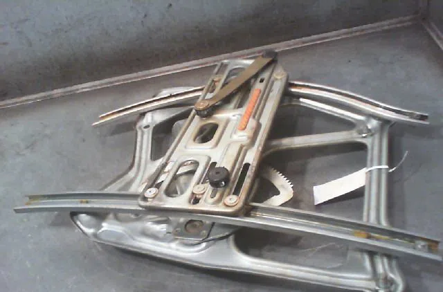 Mecanisme+moteur leve-glace ard OPEL ASTRA 2006 occasion