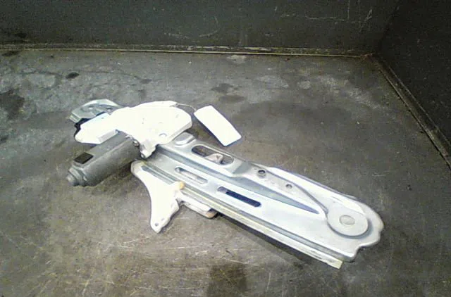 Mecanisme+moteur leve-glace ard OPEL VECTRA 2004 occasion