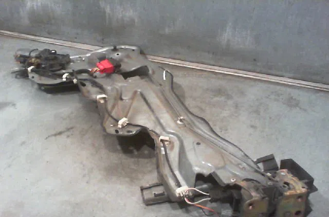 Mecanisme+moteur leve-glace ard RENAULT LAGUNA 1997 occasion