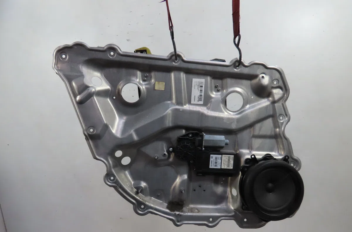 Mecanisme+moteur leve-glace arg AUDI S8 2010 occasion