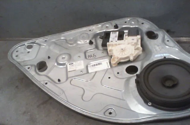 Mecanisme+moteur leve-glace arg FORD FOCUS 2008 occasion